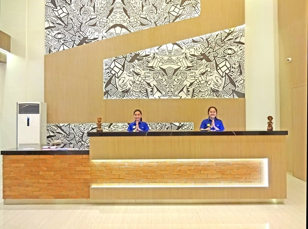 Hotel 88 Itc Fatmawati Jakarta By Wh Dış mekan fotoğraf